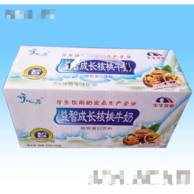開(kāi)心屋益智成長(zhǎng)核桃牛奶手提箱