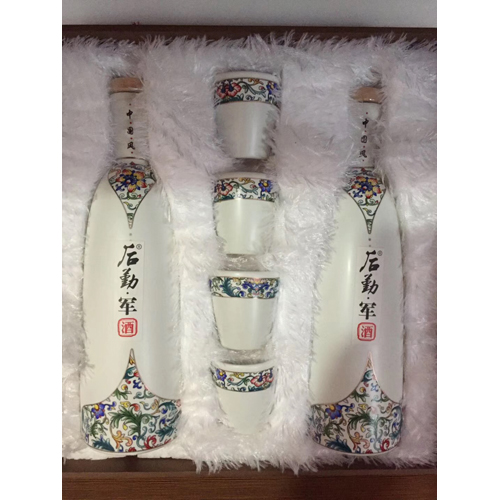 后勤軍工王酒.jpg